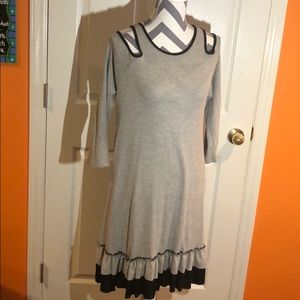 Dress cold shoulder